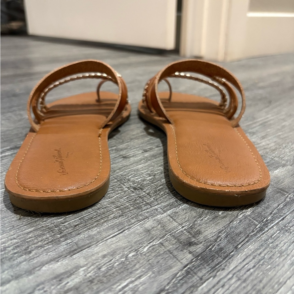 Universal Thread Tan Women's Sandals - Picture 4 of 4